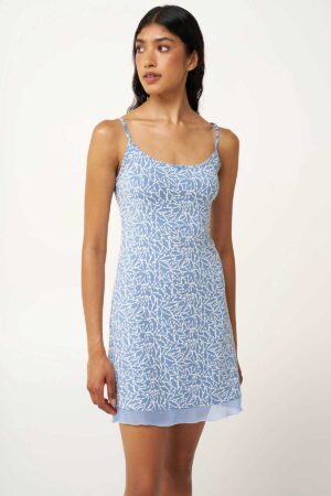 Hlýranáttkjóll – Yndismjúkur – Ljósblár Náttfatnaður Hlýranáttkjóll – Yndismjúkur – Ljósblár Náttfatnaður Hlýranáttkjóll – Yndismjúkur – Ljósblár