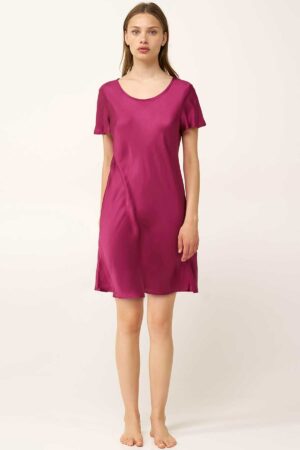 Náttkjóll – Einlitur – Satin áferð Væntanlegt Náttkjóll – Einlitur – Satin áferð