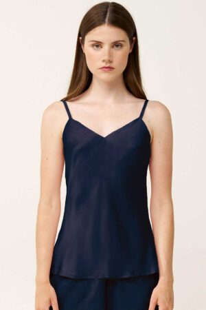 Hlýra Toppur – Satin Áferð Blússur Hlýra Toppur – Satin Áferð